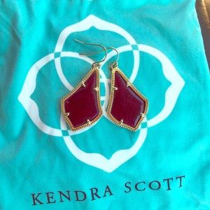 Kendra Scott maroon earrings